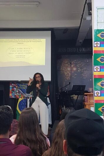 {{brizy_dc_image_alt imageSrc=