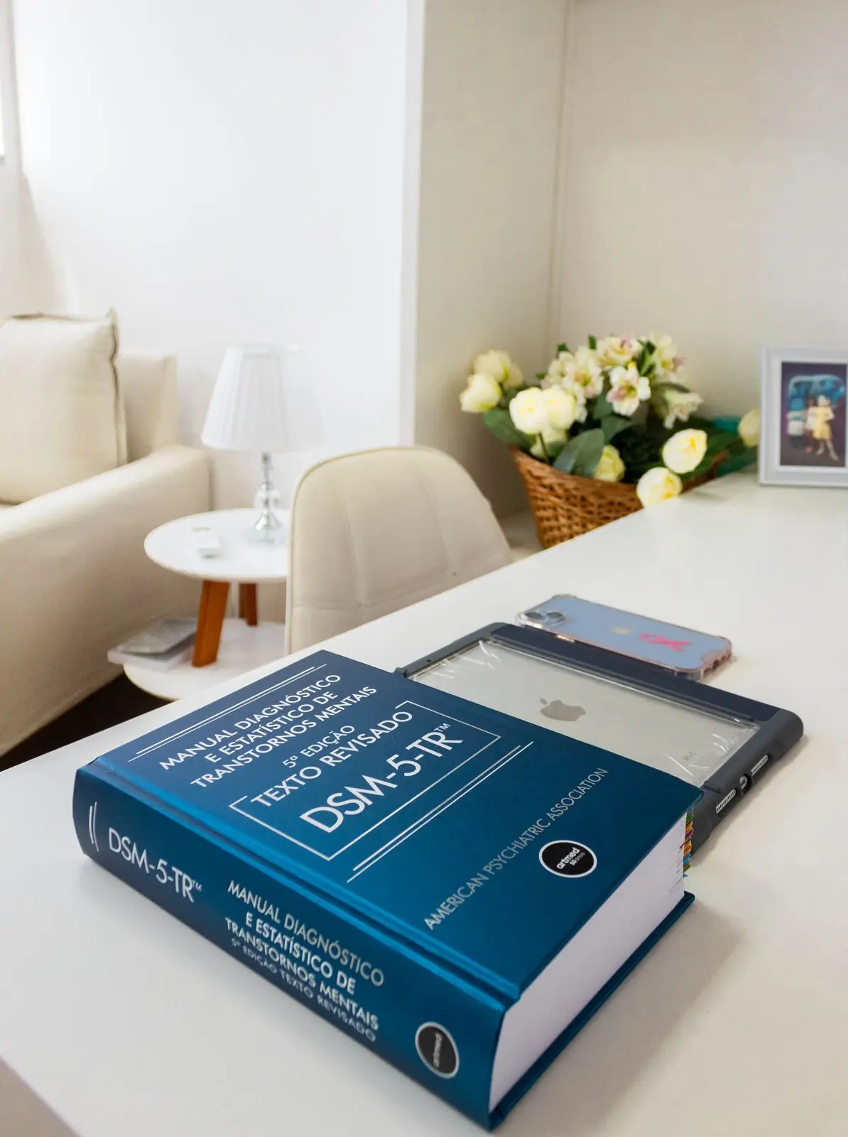 Psicologia especialista em ansiedade com atendimento focado em saúde emocional e bem-estar para adultos